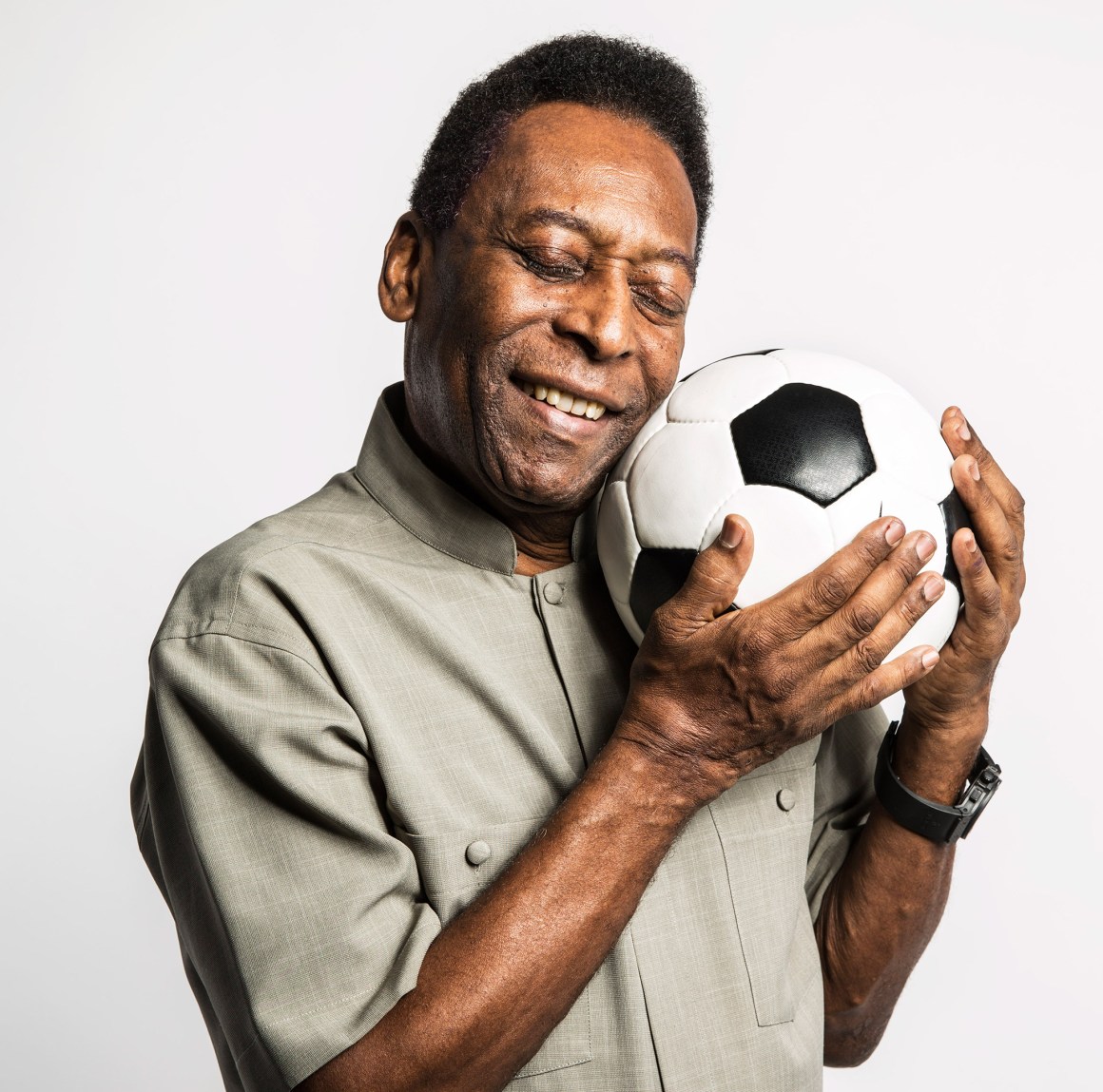 Bàn thắng thứ 1000 của huyền thoại bóng đá Pele – Sự thật nào đằng sau?