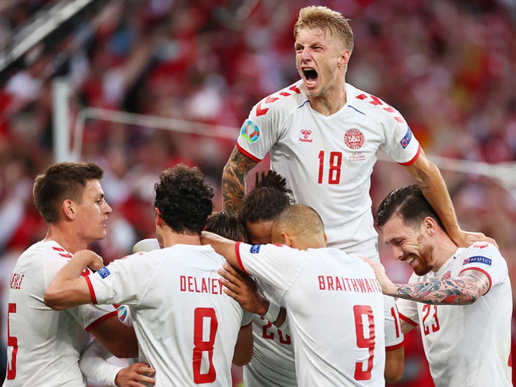 ĐT Đan Mạch lập kỳ tích tại Euro khiến fans vỡ oà