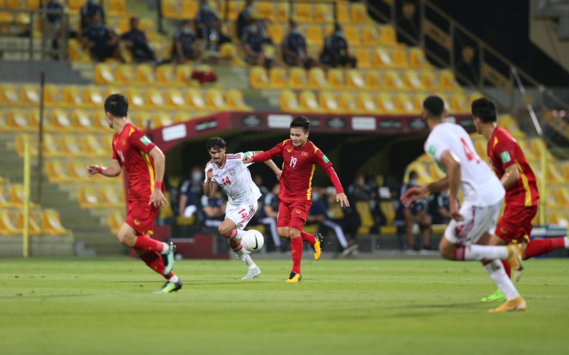 Gặp đối thủ khó “xơi” tại vòng loại thứ 3, Việt Nam nên hướng tới play-off